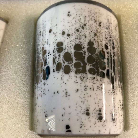 DL&CO : Mercury and White Votive Tumbler Candles NIB - Picture 4 of 12